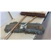Image 3 : 2 Brooms & 1 Mop 