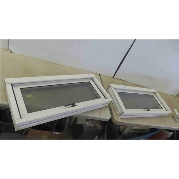 2 Windows 14'' x 32'' 