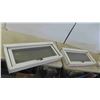 Image 1 : 2 Windows 14'' x 32'' 