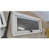 Image 3 : 2 Windows 14'' x 32'' 