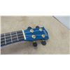 Image 3 : New Mahalo Ukeleles