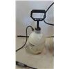 Image 2 : 2 Bottle Pump Sprayers 