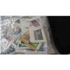 Image 2 : Canada Huge Accumulation of Used Stamps - Great Variety