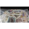 Image 3 : Canada Huge Accumulation of Used Stamps - Great Variety