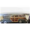 Image 2 : 1948 Chevy Fleetmaster 'Woody' Diecast Scale 1:18 New in Box 