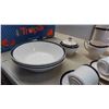 Image 8 : 38 Piece Hotel Ware Place Setting