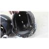 Image 4 : 2 Youth Sized Hockey Helmets & Extra Mask 