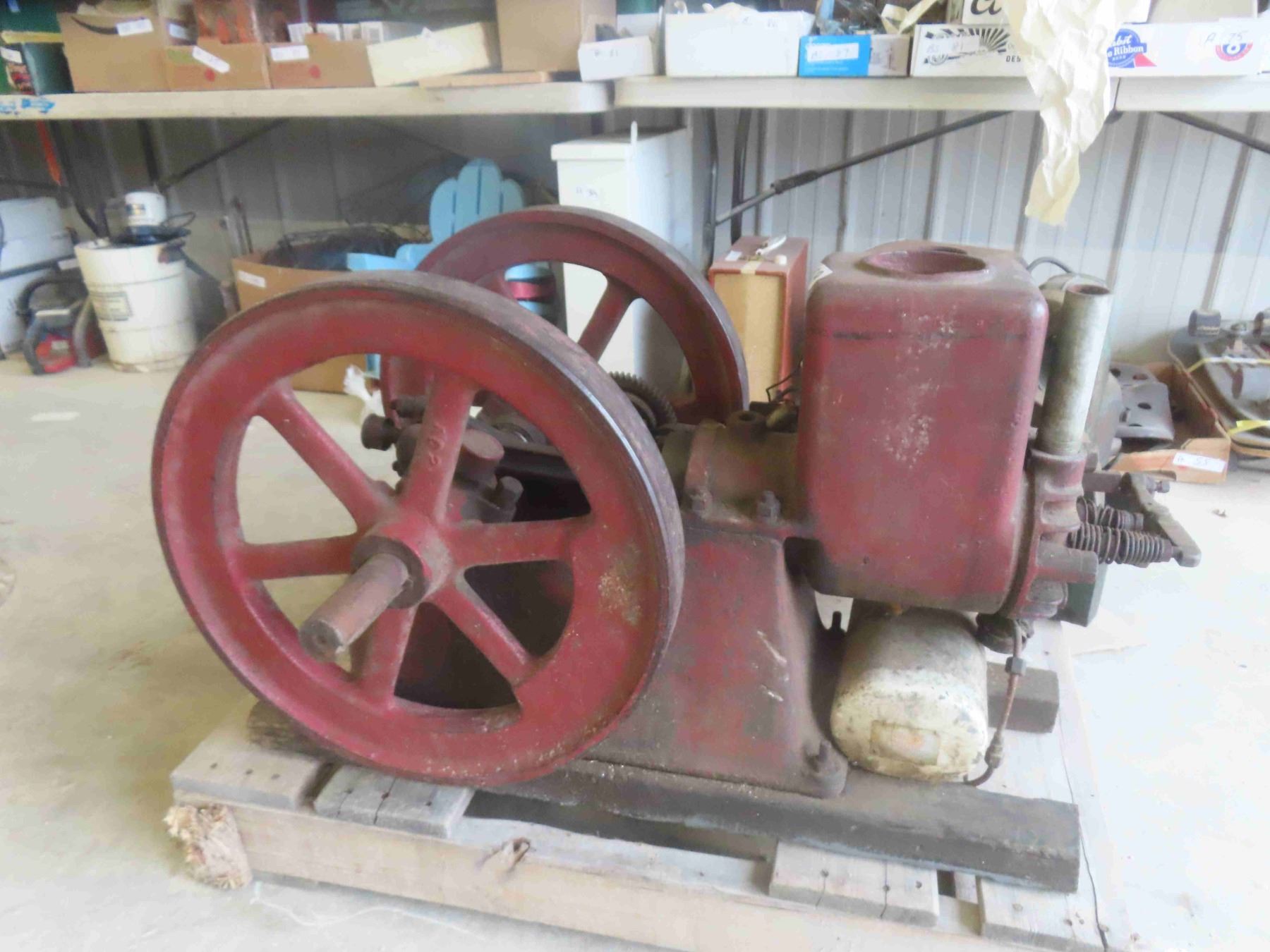 Galloway 2 1/4 HP Stationary Engine Double Fly Wheel Open Crank -Been