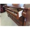 Image 7 : Buffet 37'' x 68'' x 19''