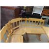 Image 7 : Kitchen Nook Table 30'' x 48'' x 32'' with Seating