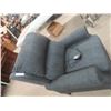 Image 2 : Power Recliner - Good Condition