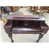Image 6 : Antique Drop Top Writing Desk 35 1/2'' x 44'' x 23'' 