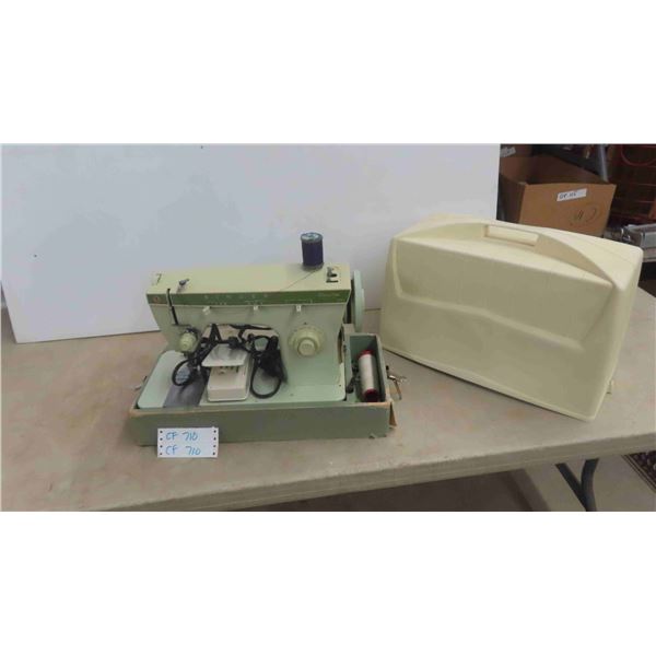 Singer Portable Electric Sewing Machine 