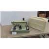 Image 1 : Singer Portable Electric Sewing Machine 