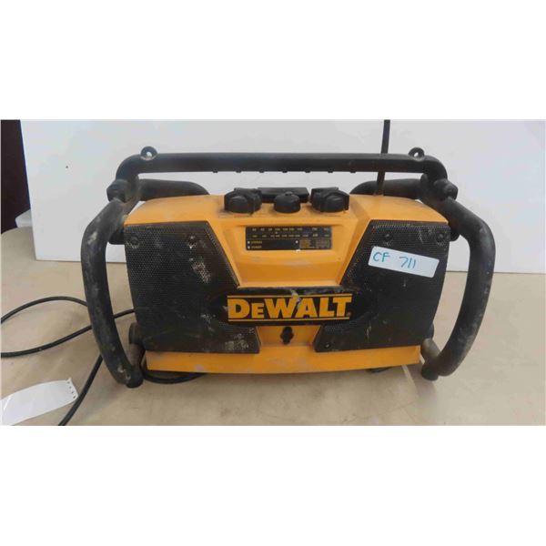 Dewalt Jobsite Radio/Battery Charger 