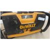 Image 3 : Dewalt Jobsite Radio/Battery Charger 