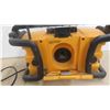 Image 7 : Dewalt Jobsite Radio/Battery Charger 