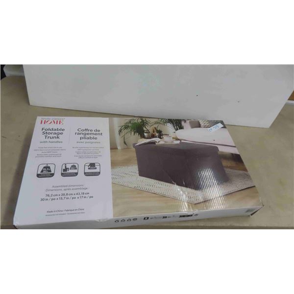New Foldable Storage Trunk 30'' x 15 1/2'' x 17'' 