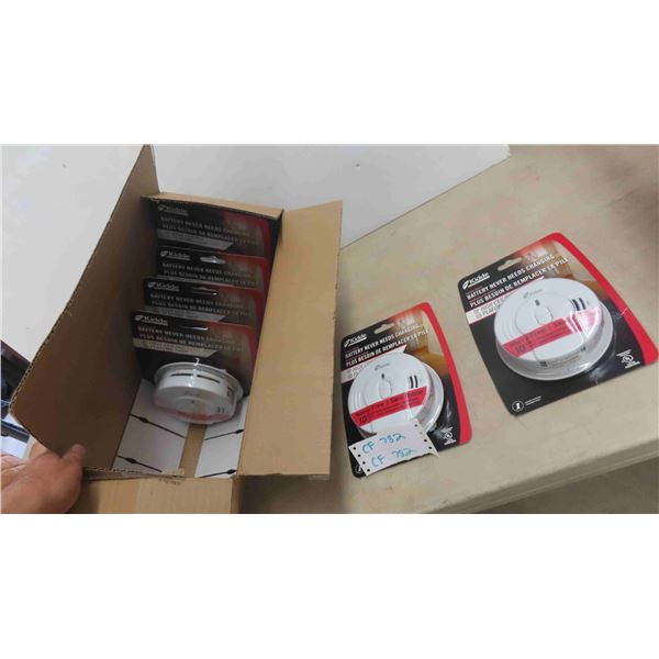 6 New 'Kidde' Battery Smoke Alarms in Packages 
