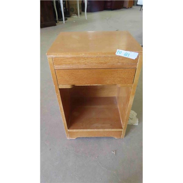 Solid Wood Night Stand with Drawer 25 1/2'' x 16 1/2'' x 13'' 