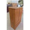 Image 2 : Modern Oak Dresser 56'' x 38'' x 17'' 