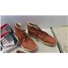 Image 3 : Vans of the Wall Shoes Size 10 