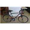 Image 1 : Rialto Hilltopper Pedal Bike Variable Speed 26'' 