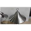 Image 2 : 2 Matching Modern Lamps 