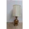 Image 1 : Mid Century Modern Amber Round Glass Lamp