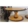 Image 4 : 2 Cabin Stands 15 1/2'' x 26'' x 13'' & 15'' x 24'' x 12''