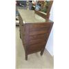 Image 3 : 3 Drawer Dresser 36'' x 34'' x 17'' Plus Mirror 29'' x 20 1/2'' 