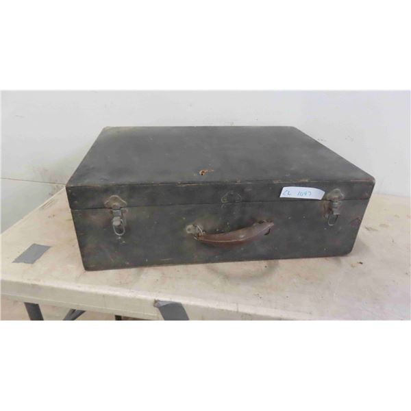 Vintage Wood Suitcase 8'' x 23 1/2'' x 17''