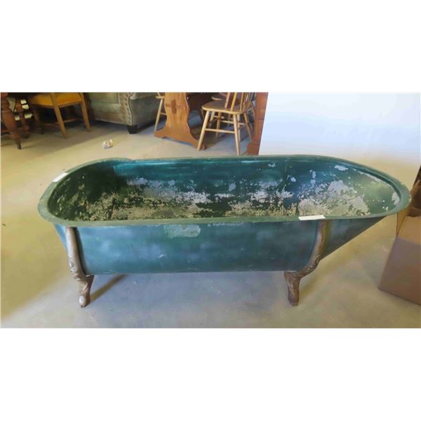 Vintage Bath Tub 