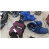 Image 3 : Quantity of Sports Equipment: Mainly Hockey, Pants, Shoulder