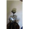 Image 3 : 18 Golf Balls , 2 Golf Bags