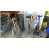 Image 1 : 14 Golf Clubs , 2 Golf Bags, 2 Bag Carts