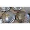 Image 2 : 6 Vintage Hubcaps :  Set of 4 Ford , 1 International , 1 Pontiac 