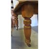 Image 5 : 1/4 Cut Oak Table 29'' x 48'' x 60'' , (2) 18'' Leaves , 8 Chairs -