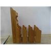 Image 2 : 4 Oak Shelves Largest Measures 9 3/4'' x 6 3/4'' Tapers to 4'' x 27'' 