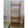Image 3 : 4 Oak Shelves Largest Measures 9 3/4'' x 6 3/4'' Tapers to 4'' x 27'' 