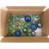 Image 2 : 46 Marbles (40) 1'' , (2) 1 3/8'' , (2) 1 1/2'' , (2) 2'' 