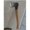 Image 2 : Axe with Wood Handle 2 1/4lbs , 4 Horse Shoes 