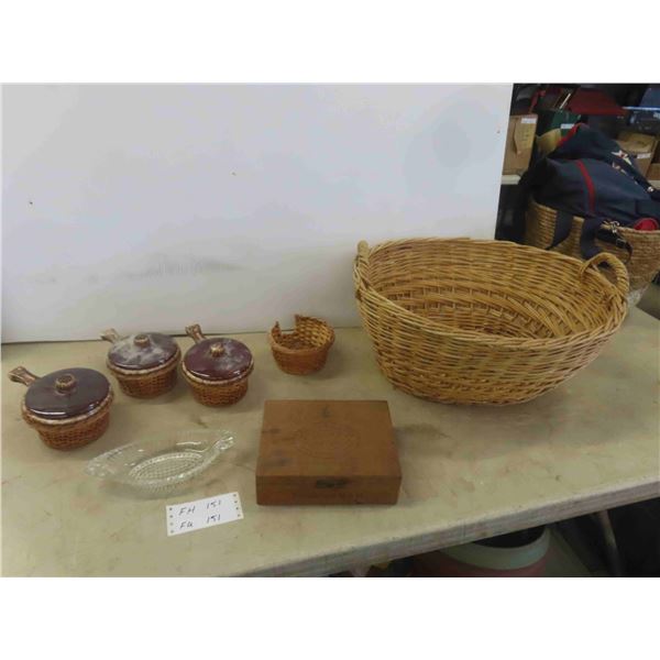 3 Onion Soup Bowls with Basket, Wicker Basket, Benson Hidges Wood 