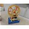 Image 9 : Vintage Toys: Wind Up Drumming Monkey (No Sticks) , Battery Operated