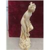 Image 2 : Nude Statue 19 1/2'' Tall 