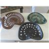 Image 1 : 3 Tractor Seats (2) Cast (1) Tin
