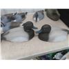 Image 8 : Ammunition Wood Crate 9 1/4'' x 14 1/4'' x 9'' , 9 Duck Decoys