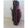Image 4 : 10 Right Handed Golf Clubs and Bag