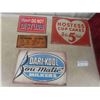 Image 1 : 4 Metal and Wood Signs Largest is 12 1/4'' x 16'' 