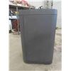 Image 1 : Pushtop Garbage Can 15'' x 15'' x 24'' 